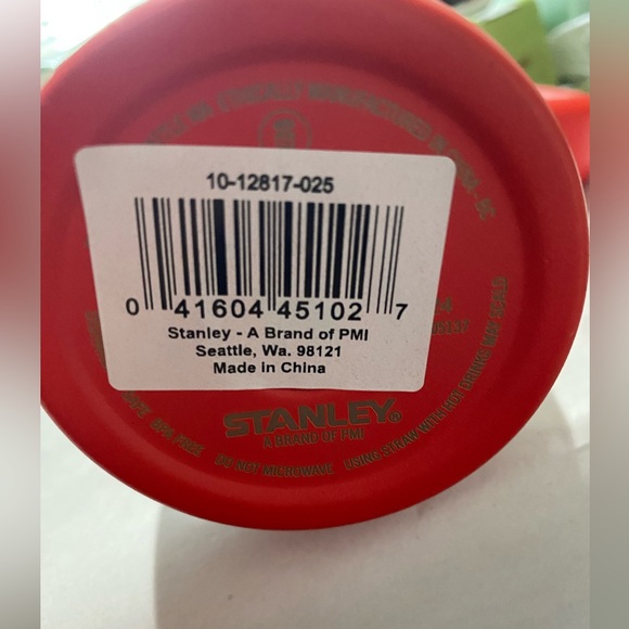 Valentines Day Stanley 20oz Quencher Tumbler. NWT. Red&Pink Hearts Outside. - Picture 6 of 14